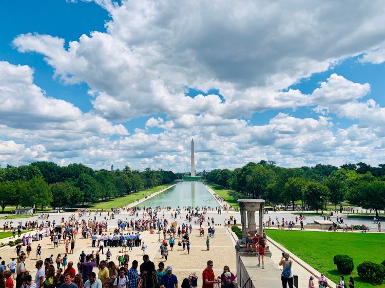  Washington Monument view from the Lincoln Memorial 